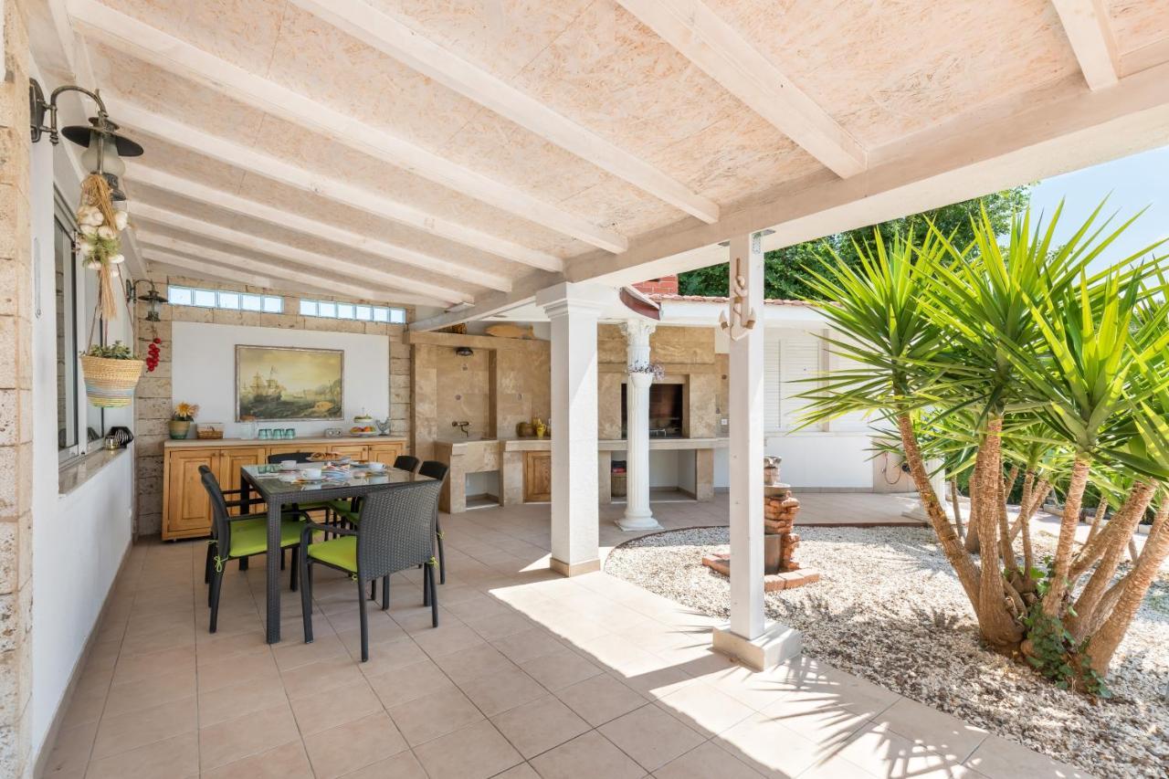 Holiday Home สปลิท ภายนอก รูปภาพ